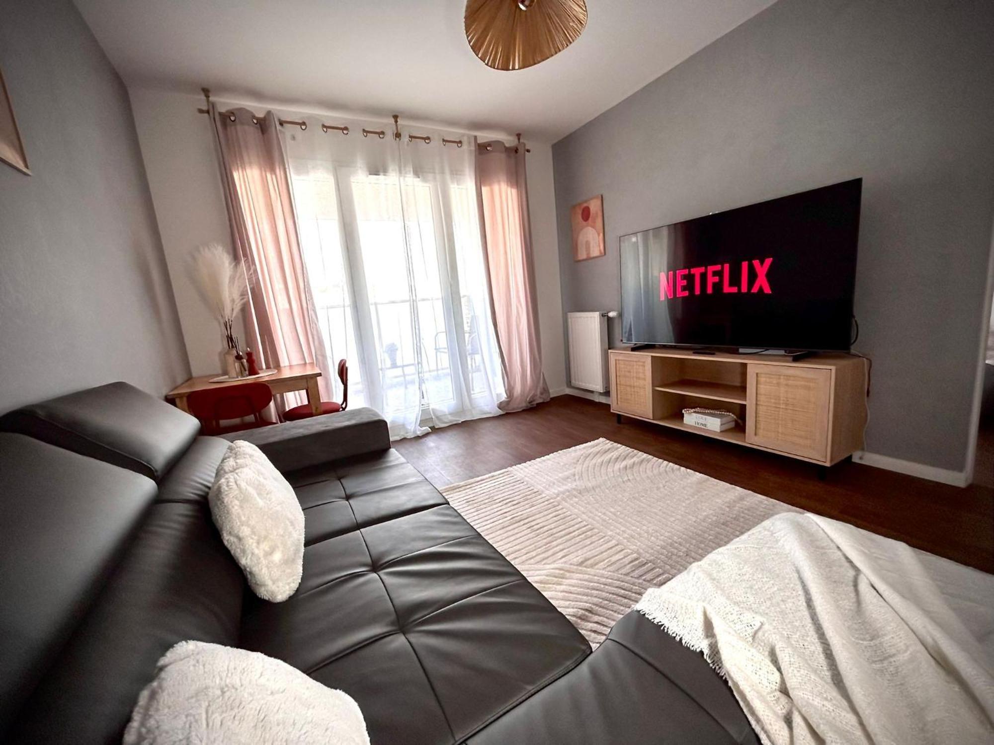 Cocon Urbain - Proche Paris Et Disneyland Noisiel Exterior foto